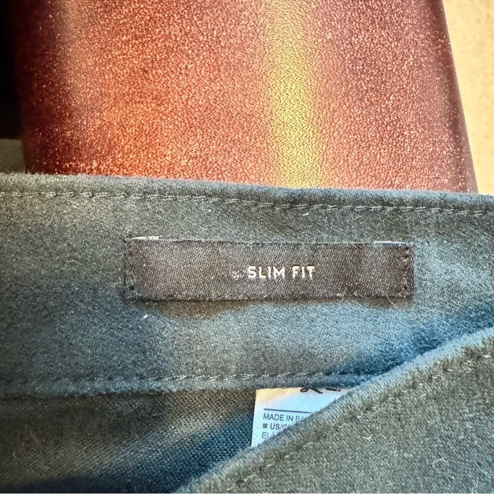 Banana Republic Slim Cut Traveler Pants - Picture 5 of 7